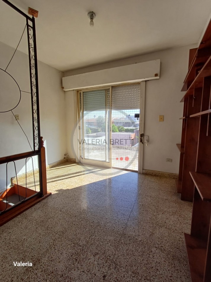 PARANA 499 ESQUINA ROCA