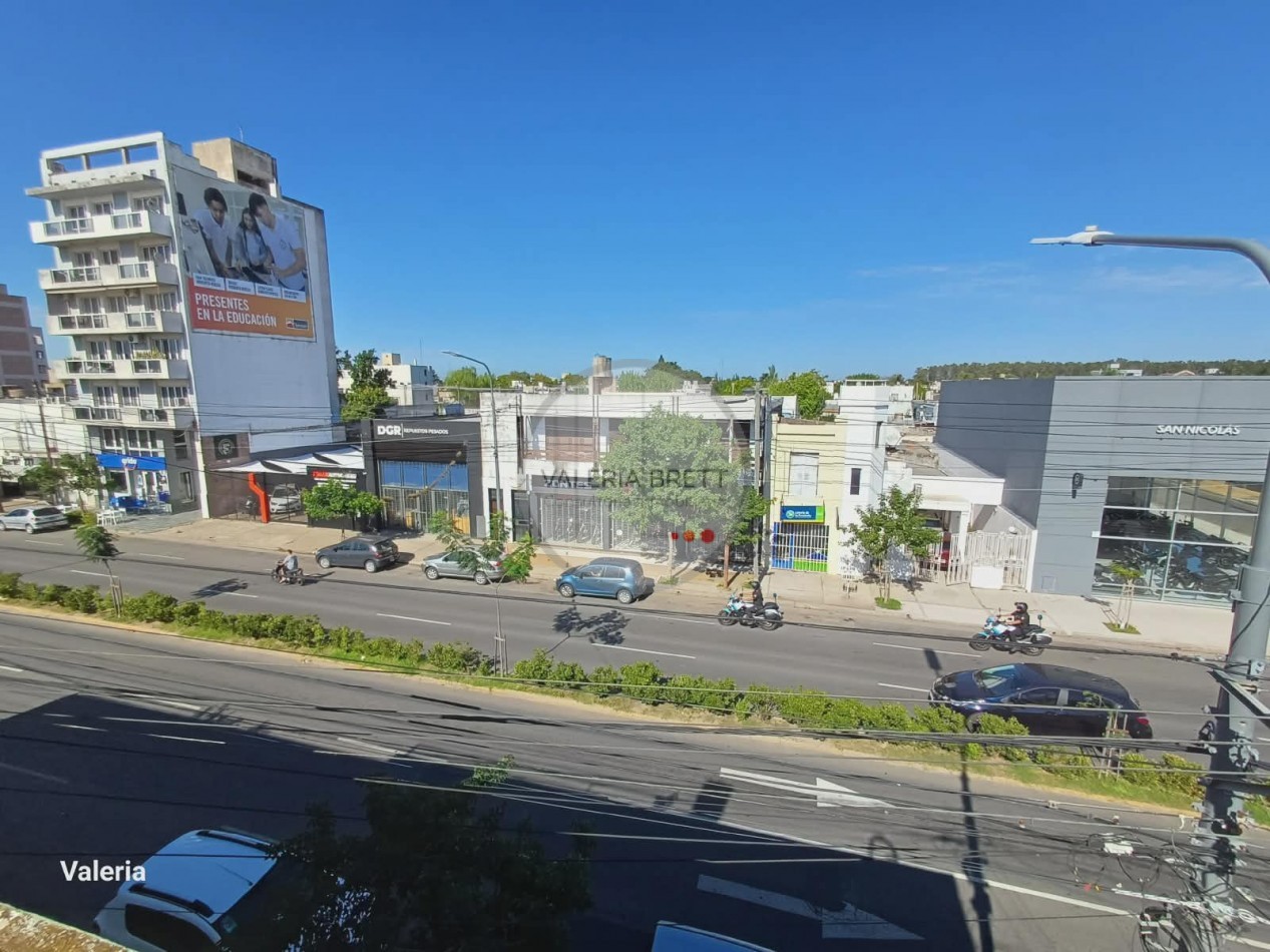 SAVIO ESQUINA JUAN B JUSTO