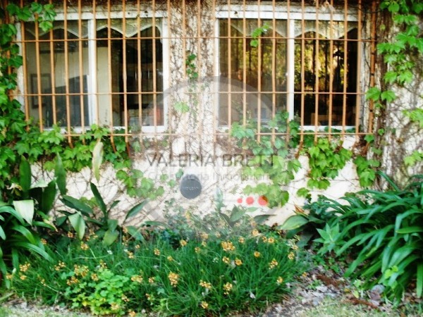 VENTA O PERMUTA . ESPECTACULAR PREDIO CON CASA