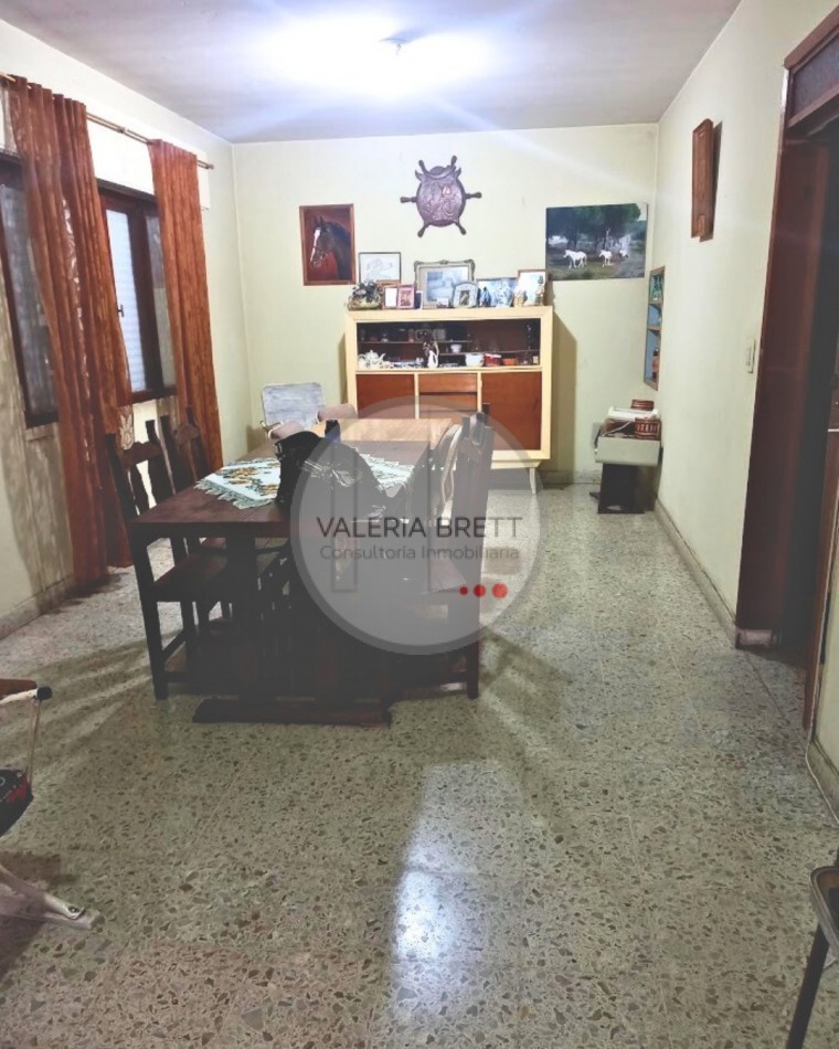 PARANA 499 ESQUINA ROCA