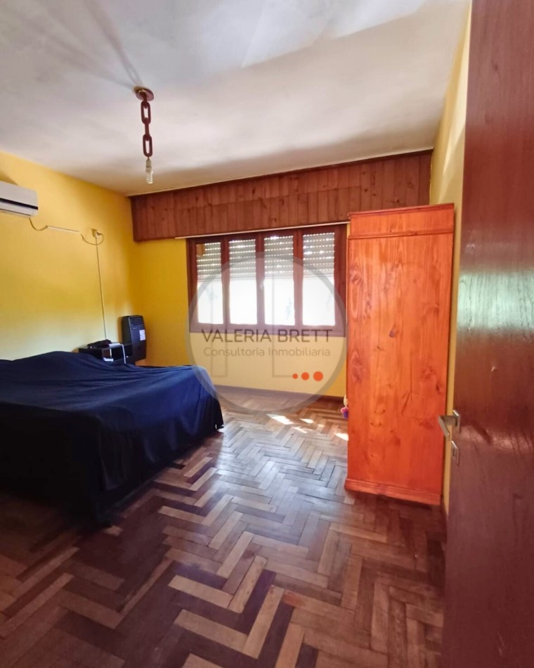 PARANA 499 ESQUINA ROCA